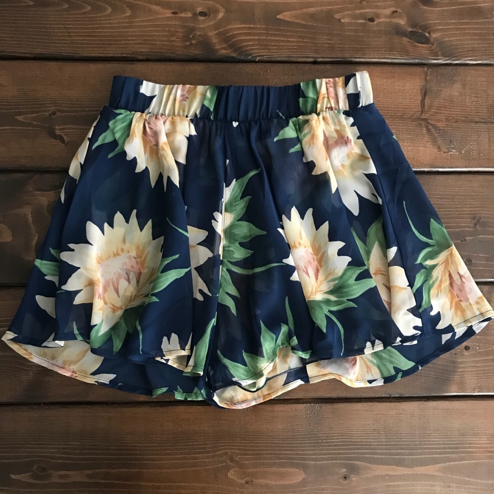 Show Me Your Mumu Carlos Swing Shorts